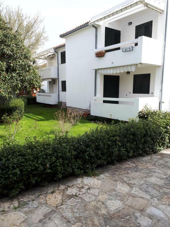 Villa Iris Sibenik Bagian luar foto