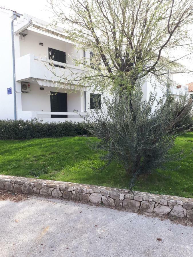 Villa Iris Sibenik Bagian luar foto