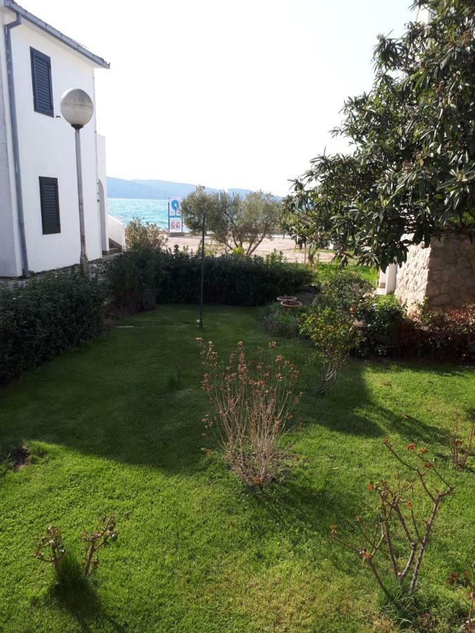 Villa Iris Sibenik Bagian luar foto